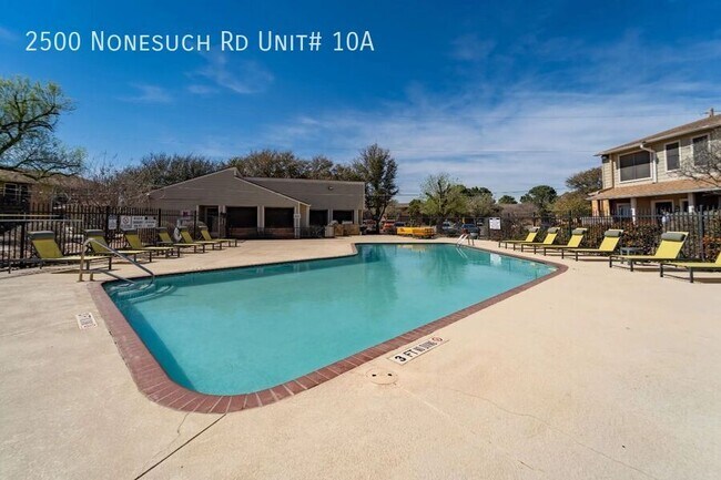 Building Photo - 2500 Nonesuch Rd
