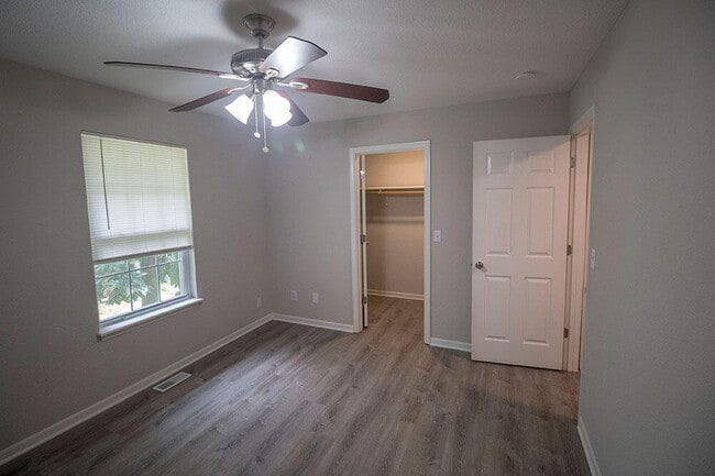 Building Photo - 5319 Godas Cir