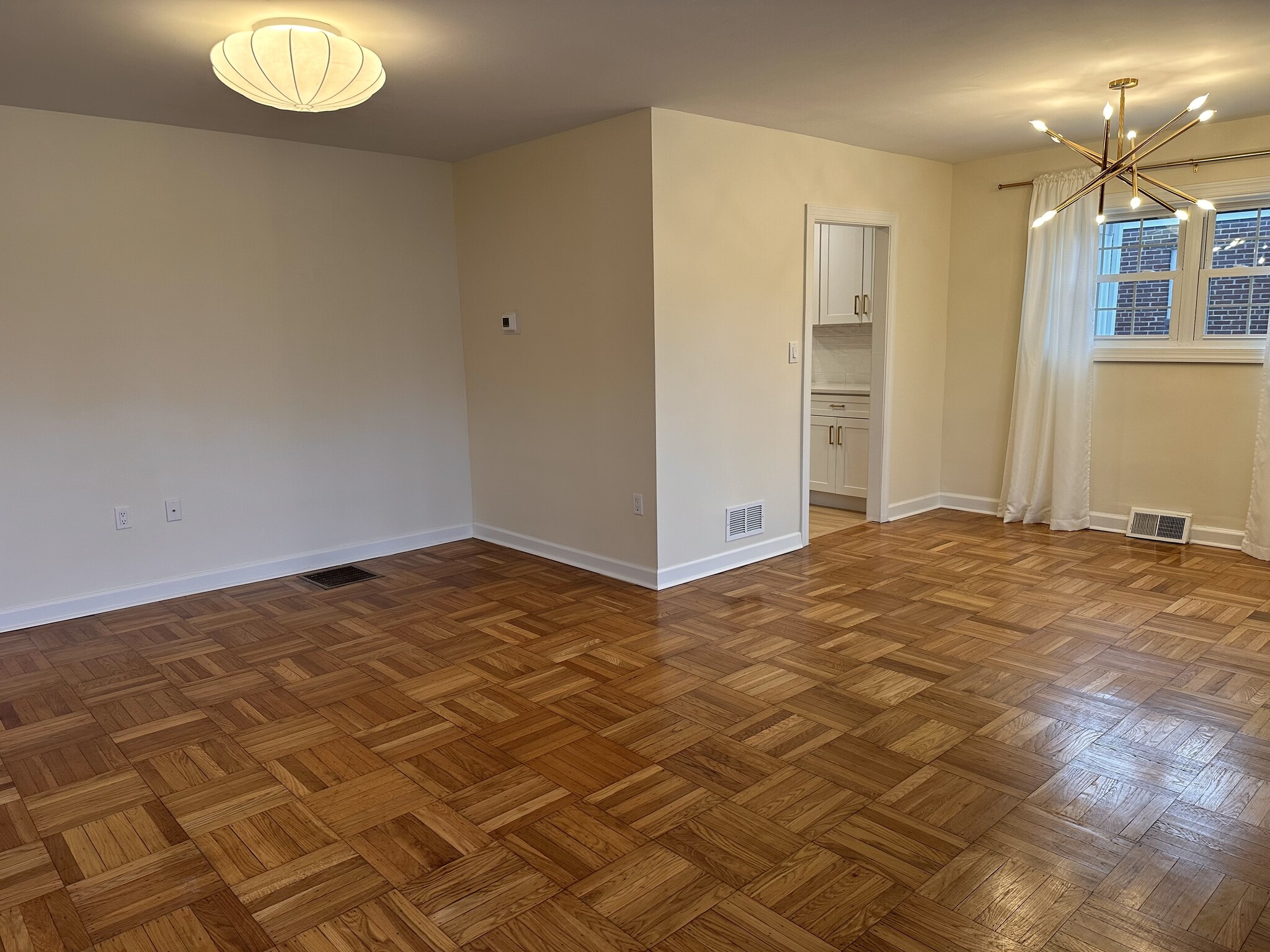 Building Photo - 108 Homewood Rd