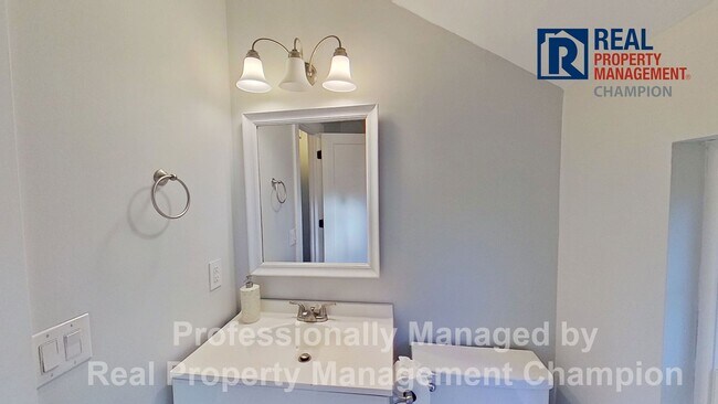 Building Photo - Beautifully Updated Home Featuring Fenced ...