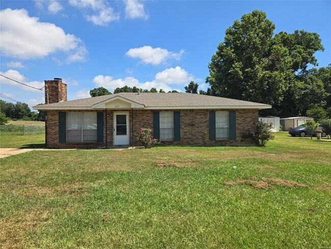 Building Photo - 262 Joyce St