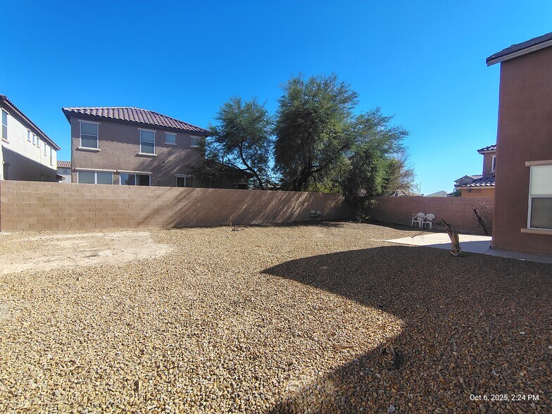 Building Photo - 5820 Addy Ln