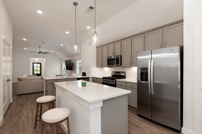 Building Photo - 17230 Black Ash Ct