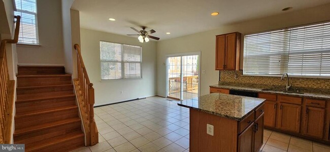 Building Photo - 43660 St Helena Terrace