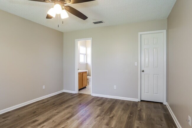 Building Photo - 3818 Star Leaf Road