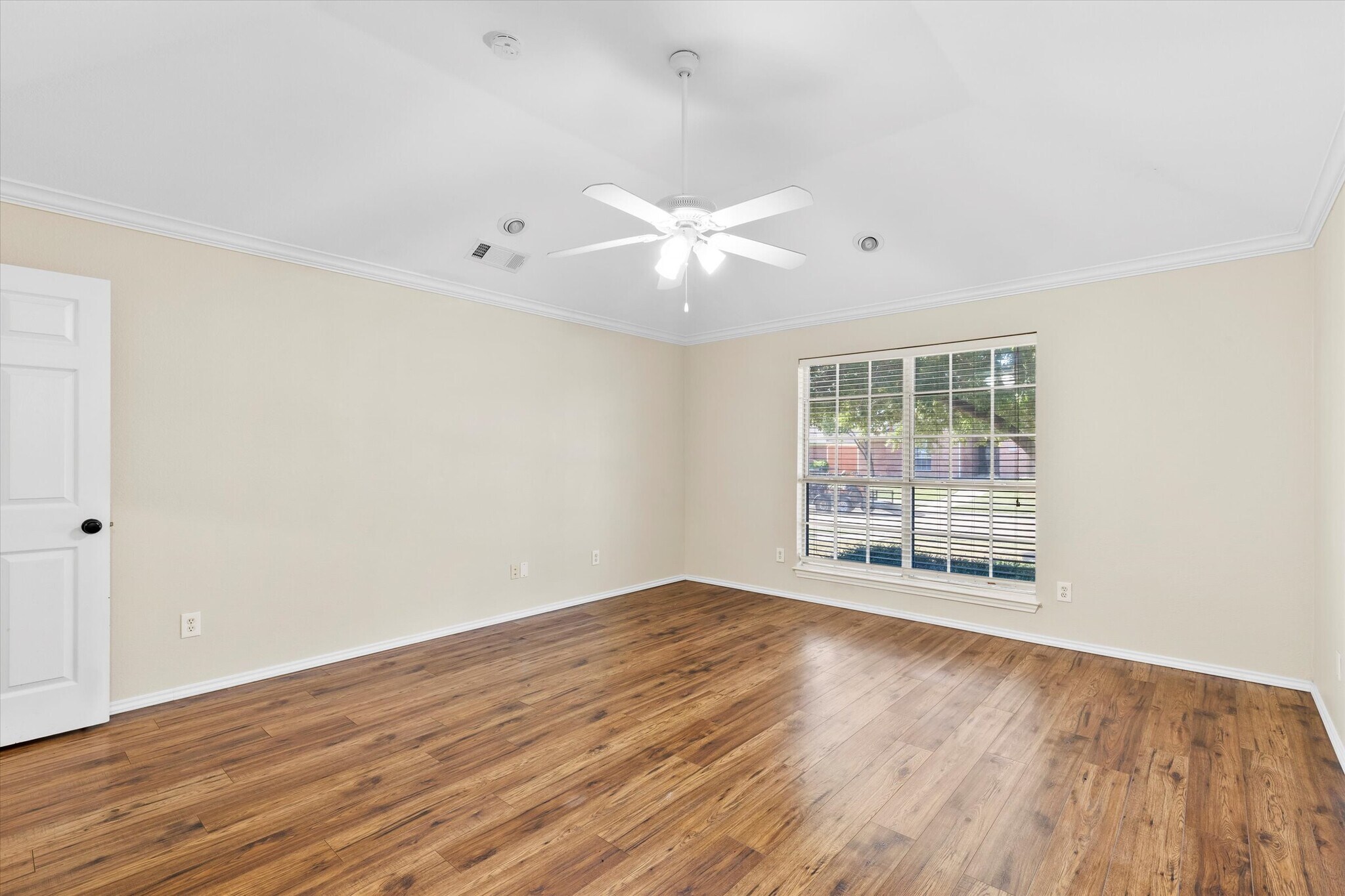 Building Photo - 2028 Austin Dr