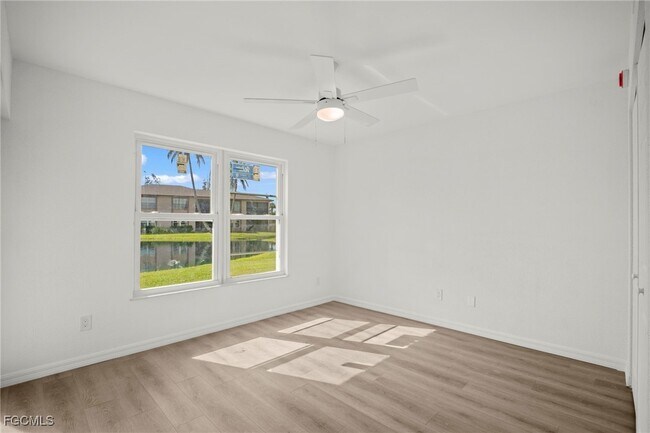 Building Photo - 16881 Davis Rd