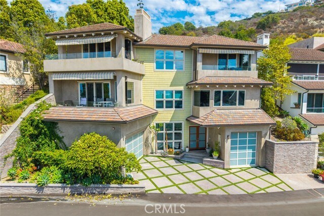 Building Photo - 6 Pacific Vista