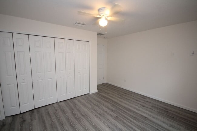 Building Photo - Beautiful 4 Bedroom, 2 Bathroom Home in Palm Bay!!