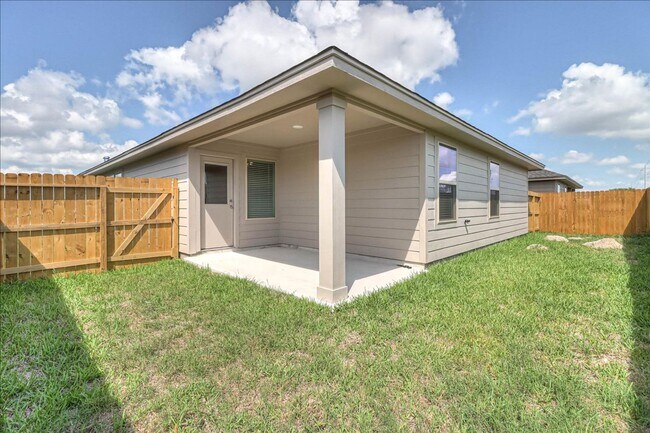 Building Photo - 1634 Comfy Wy