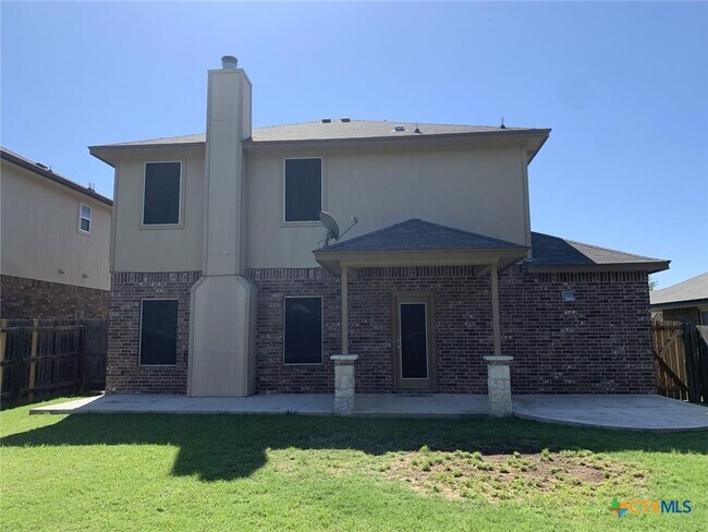 Building Photo - 5428 Stonehaven Dr