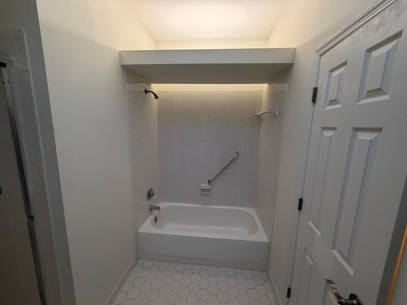 Building Photo - 105 Wynfield Ct