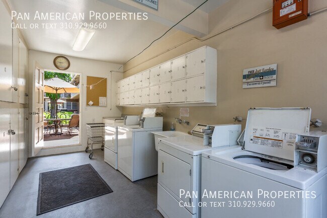 Building Photo - 335 S Los Robles Ave