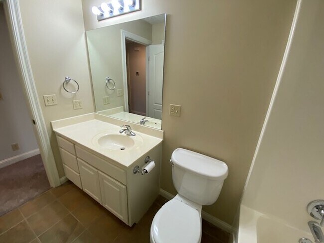Building Photo - COMING SOON!!! GATED - STONE MEADOW SUBDIV...