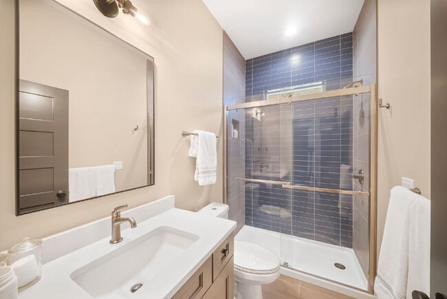Building Photo - Fully Furnished | Asheville Area
