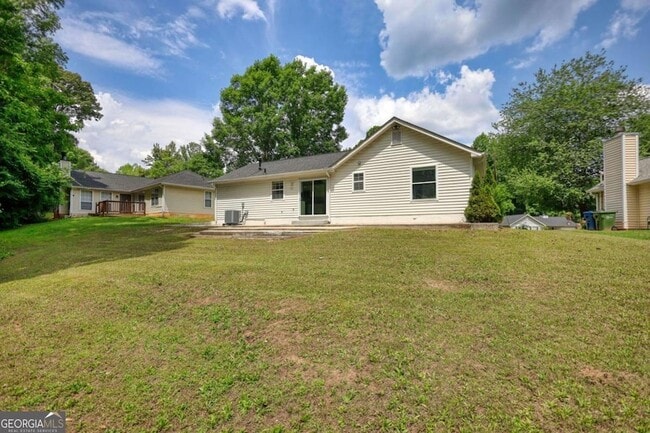 Building Photo - 2119 Briar Glen Ln SW