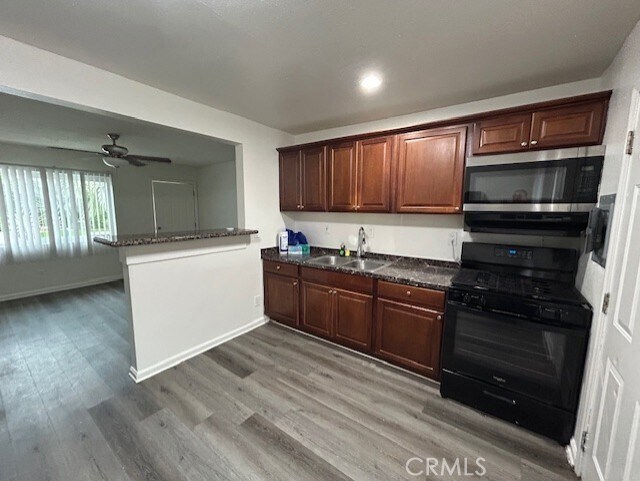 Building Photo - 37067 Bankside Dr