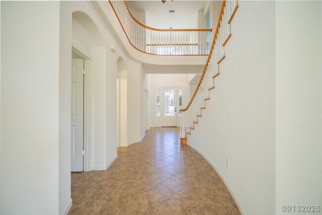Building Photo - 4 Bed 3 Bath in Ocean Pointe