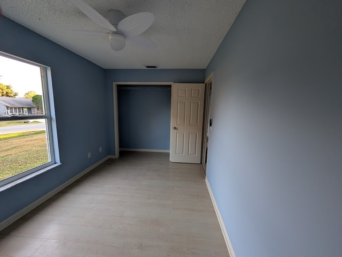 Building Photo - 392 Del Monte Rd