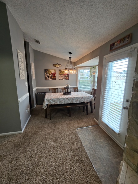 Building Photo - 601 Bridgewater Arch