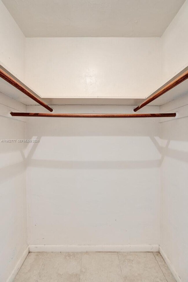 Building Photo - 4731 NW 10th Ct