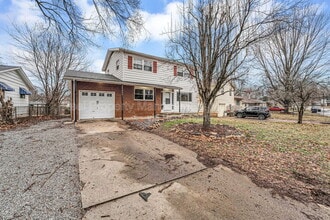 Building Photo - 603 E Greenwood St