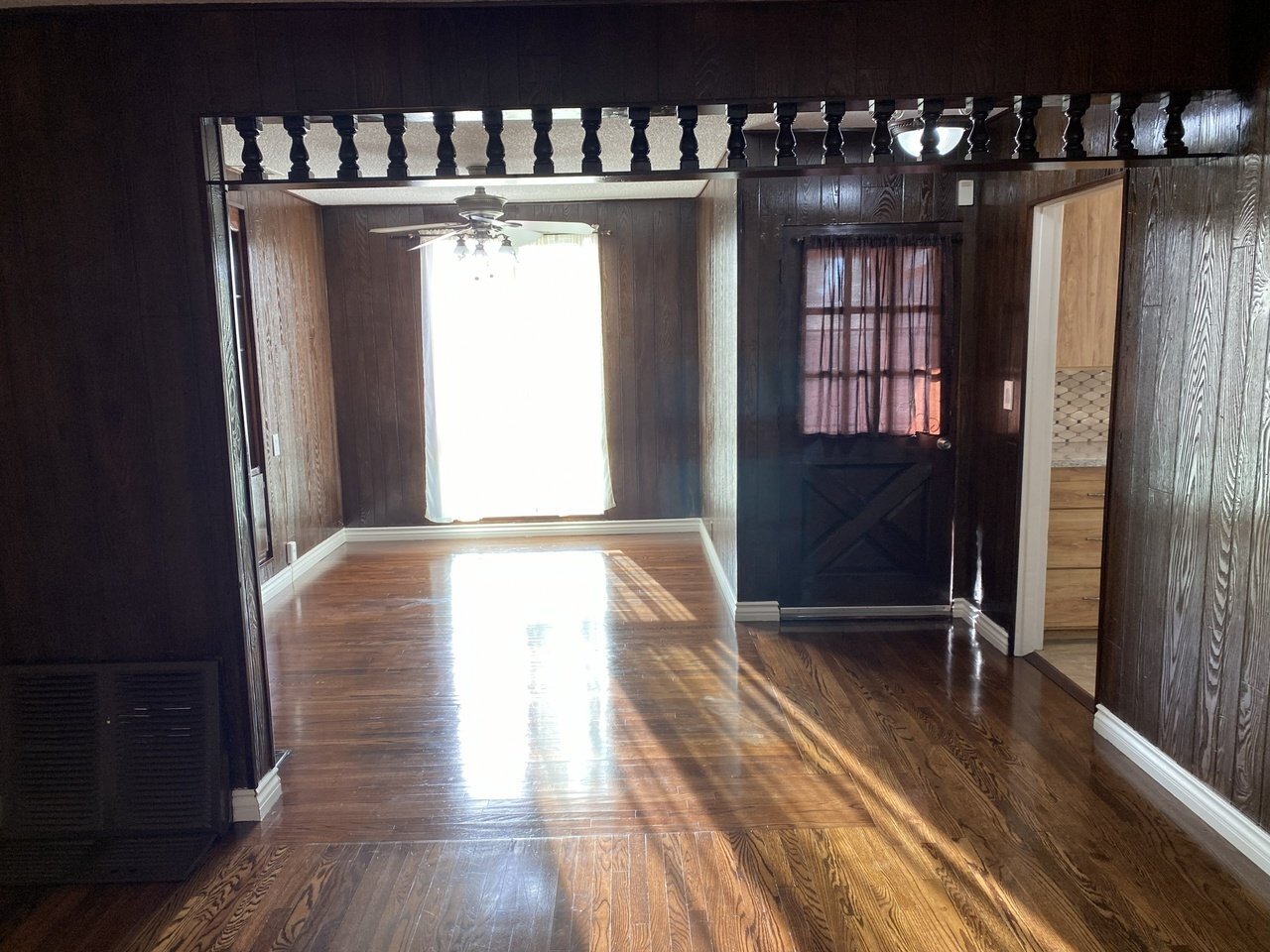 Building Photo - 7810 Wilkinson Ave