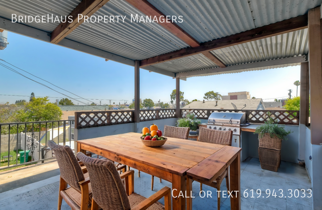 Building Photo - Spacious outdoor patio to this charming 2 ...