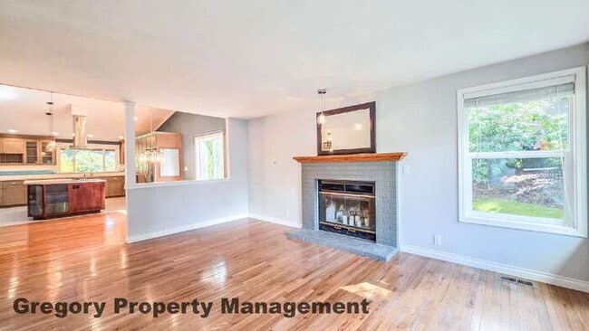 Building Photo - First Time Rental! Newly Remodeled 3bed 2bath Super clean home in top condition. Just under 1 acr...