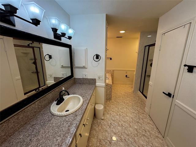 Building Photo - 1112 Kings Hwy