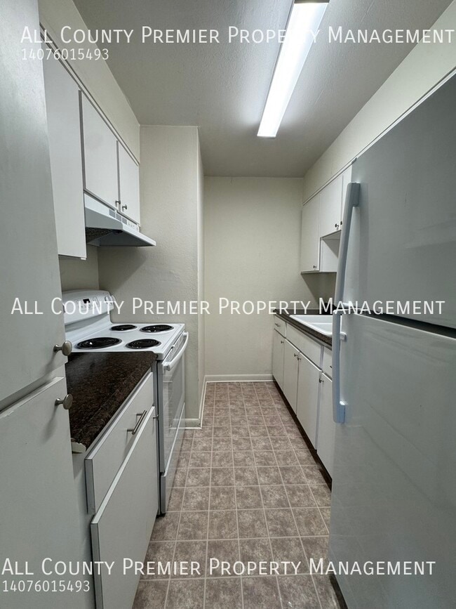 Building Photo - 5532 Rio Grande Ave