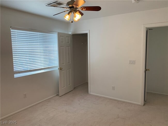 Building Photo - 7615 Ironwood Knoll Ave