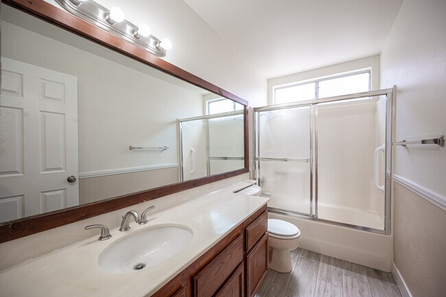 Building Photo - 1416 Grey Hunter Dr