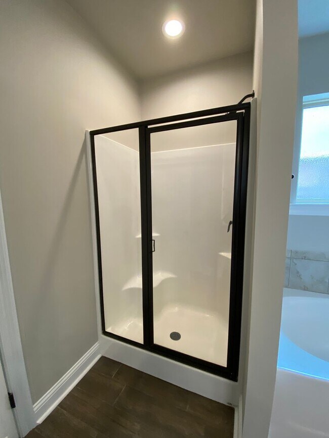 Building Photo - Willow Heights