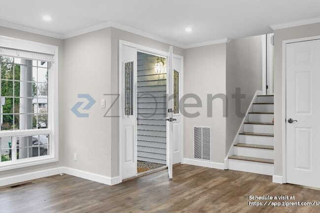 Building Photo - 12953 SE 157th Pl