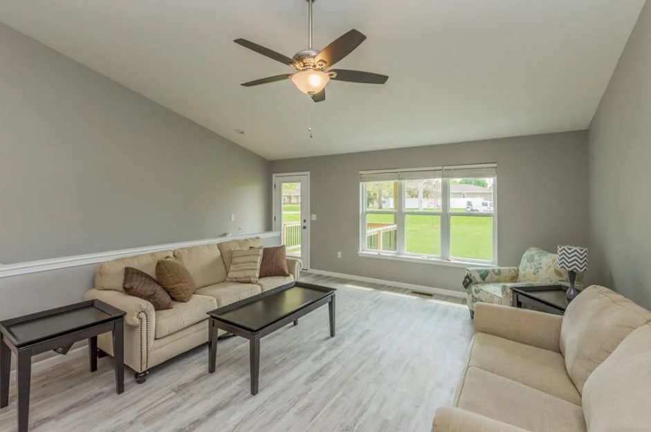 Building Photo - 3034 Sherwood Dr