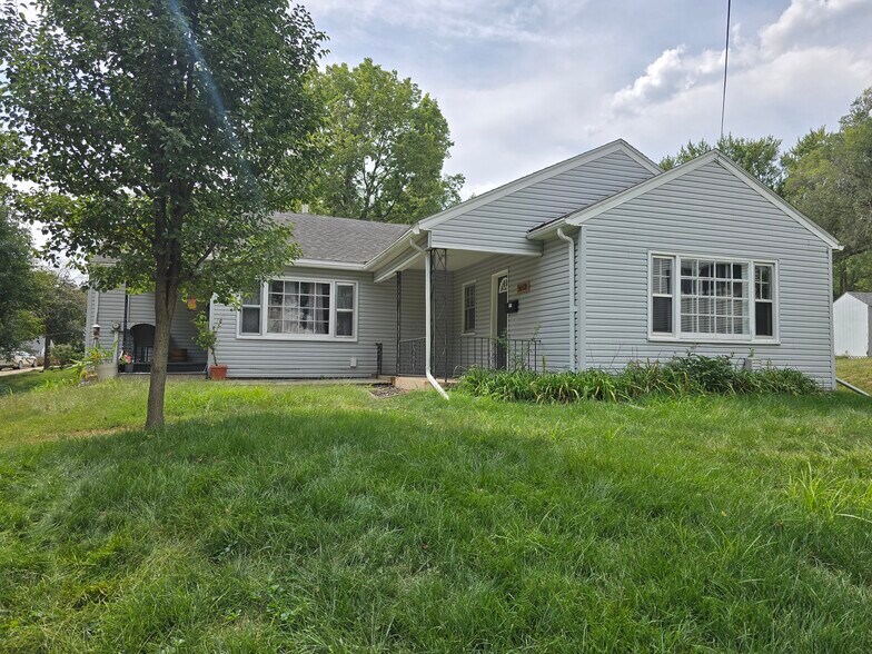 House - 5618 Dagle Dr