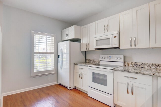 Building Photo - 941 Kokomo Key Ln