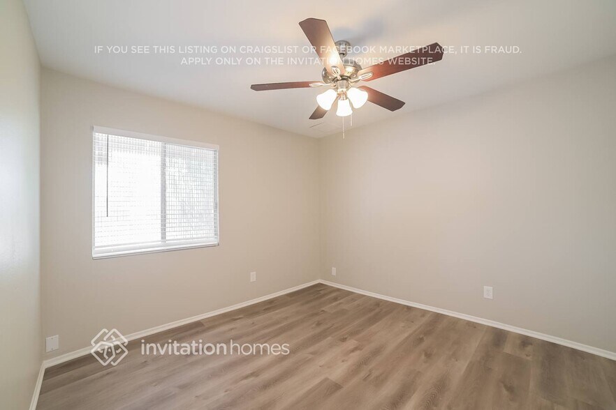 Building Photo - 14038 N 45th Ave