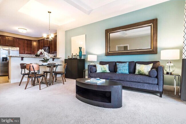 Building Photo - 2502 Churchill Downs Way