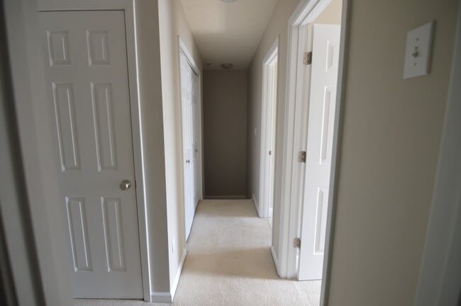 Building Photo - 514 Blossom Way