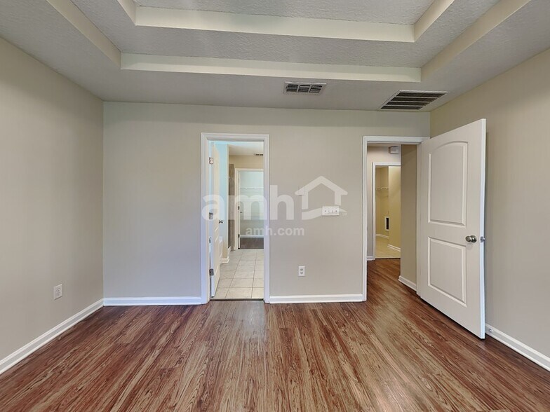 Building Photo - 11551 Spring Board Dr