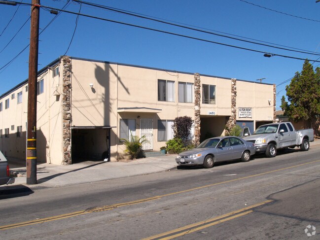 Building Photo - 1431 Obispo Ave