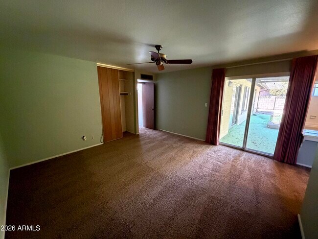 Building Photo - 1536 E Gemini Dr