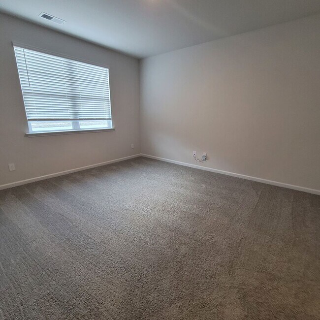 Building Photo - Brand new construction home in the desirable Brunswick Forest subdivision