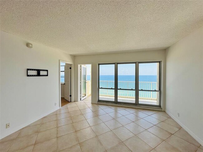 Building Photo - 750 N Ocean Blvd