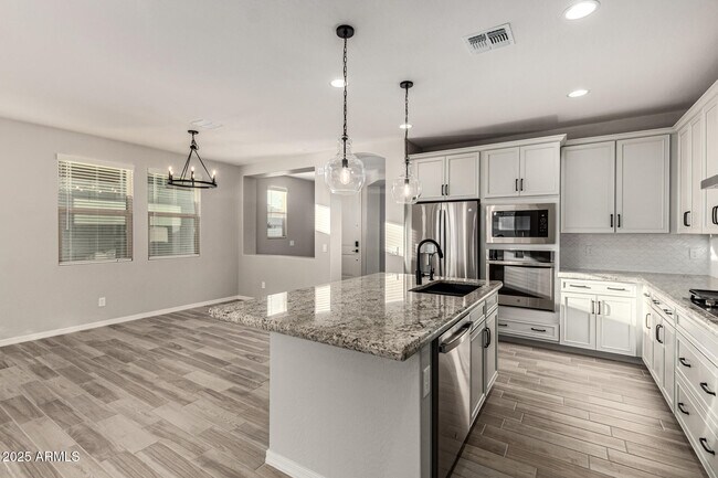 Building Photo - 3451 W Verde River Rd