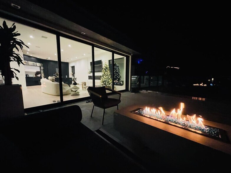 Building Photo - 5170 Medina Rd