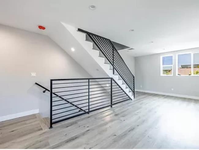 Building Photo - 4649 W 18th St