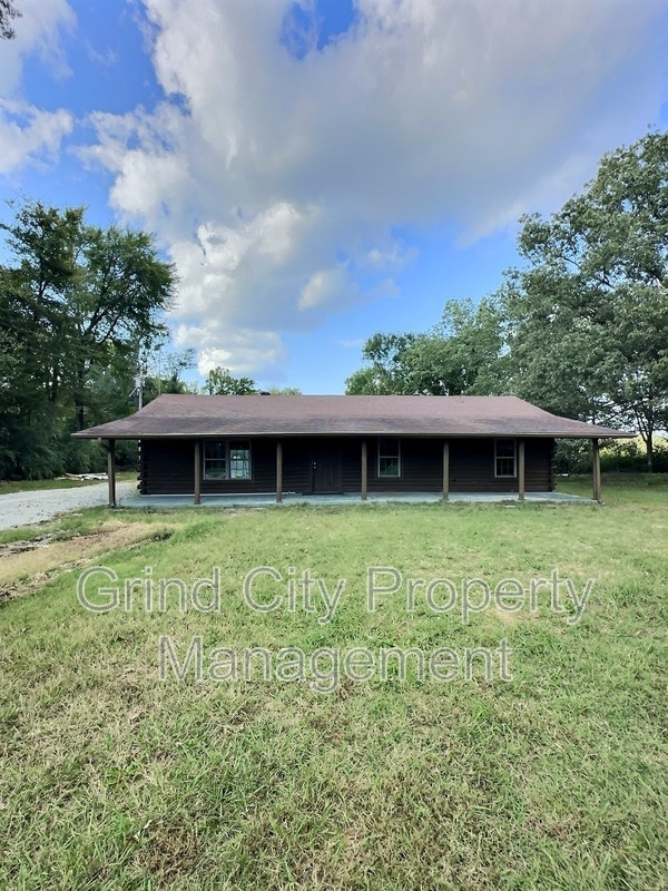 Building Photo - 2430 Raleigh Lagrange Dr